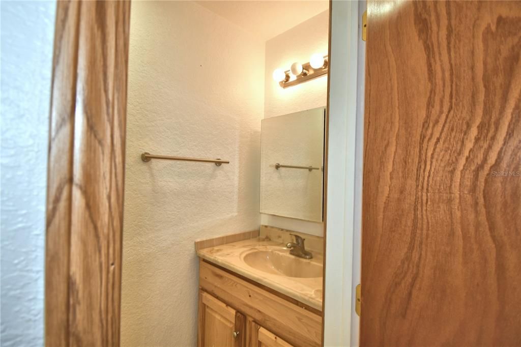 For Sale: $299,000 (3 beds, 1 baths, 1766 Square Feet)