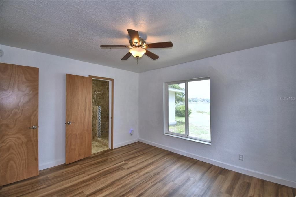 For Sale: $299,000 (3 beds, 1 baths, 1766 Square Feet)