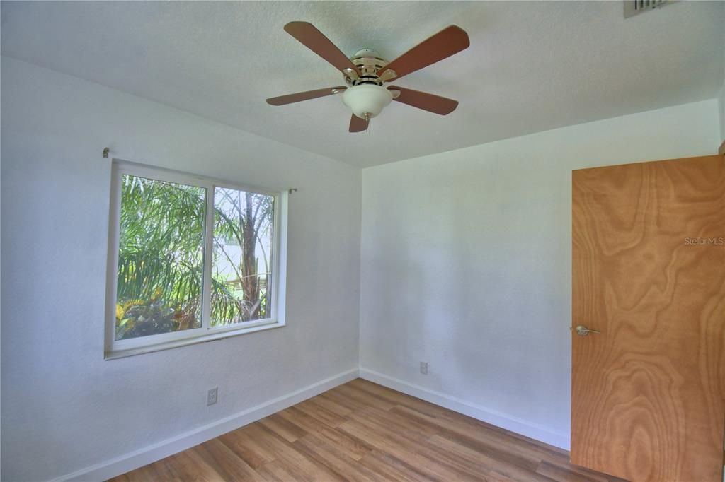 For Sale: $299,000 (3 beds, 1 baths, 1766 Square Feet)