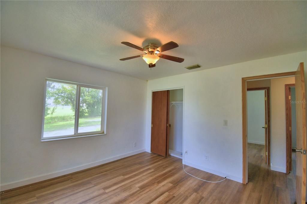 For Sale: $299,000 (3 beds, 1 baths, 1766 Square Feet)