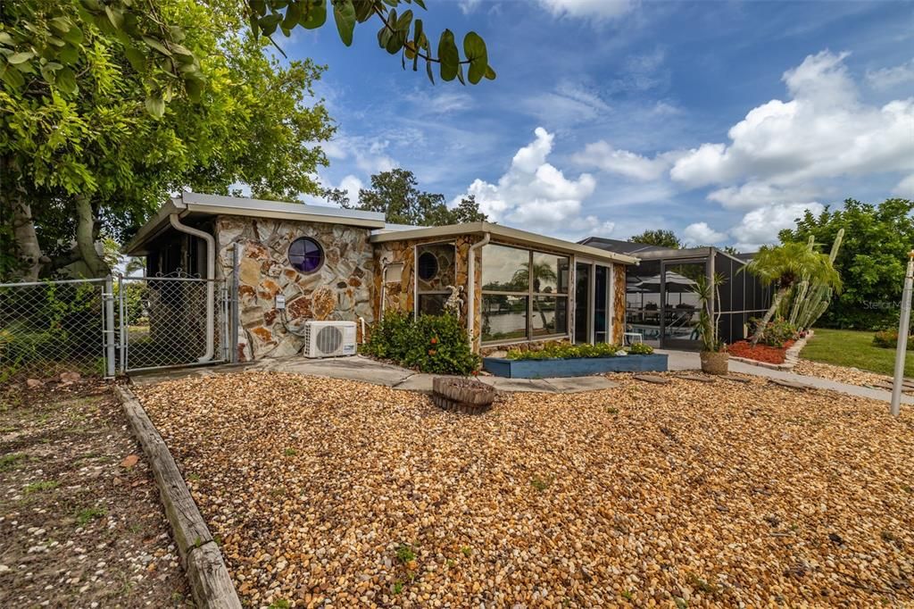 En Venta: $680,000 (3 camas, 4 baños, 2271 Pies cuadrados)