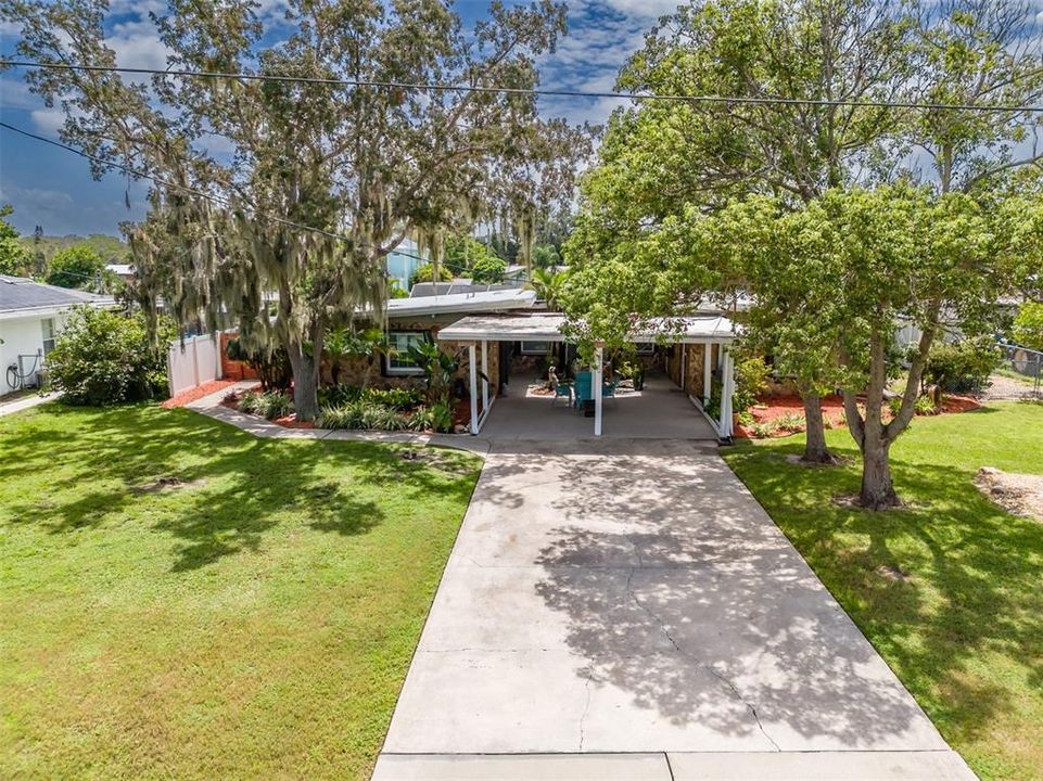 En Venta: $680,000 (3 camas, 4 baños, 2271 Pies cuadrados)