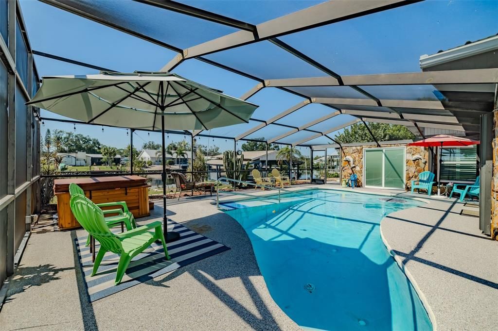 En Venta: $680,000 (3 camas, 4 baños, 2271 Pies cuadrados)