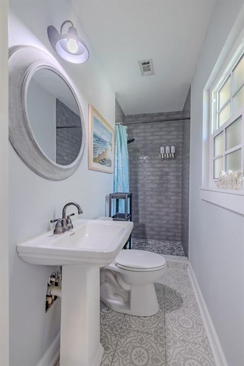 En Venta: $680,000 (3 camas, 4 baños, 2271 Pies cuadrados)