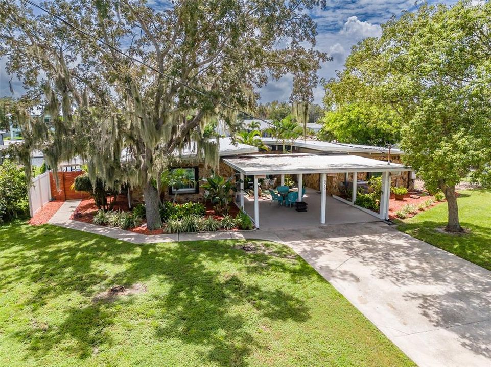 En Venta: $680,000 (3 camas, 4 baños, 2271 Pies cuadrados)