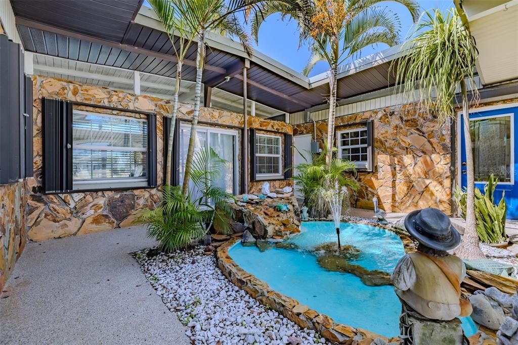 En Venta: $680,000 (3 camas, 4 baños, 2271 Pies cuadrados)