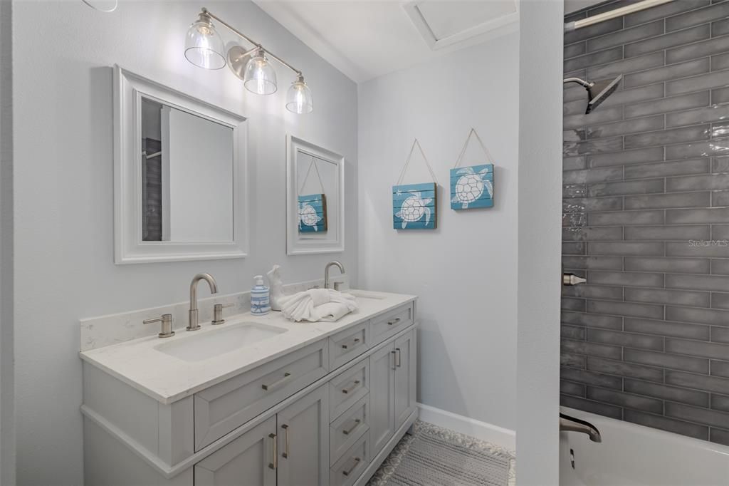 En Venta: $680,000 (3 camas, 4 baños, 2271 Pies cuadrados)