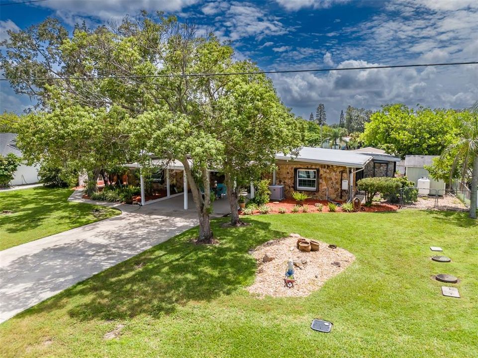 En Venta: $680,000 (3 camas, 4 baños, 2271 Pies cuadrados)