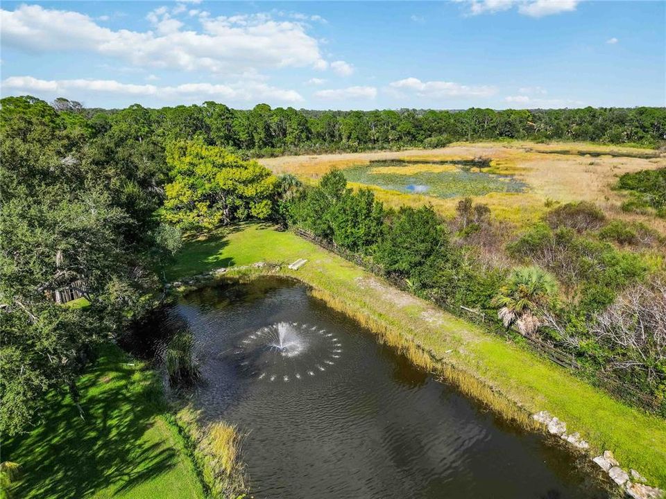 Под контрактом: $1,025,000 (4 спален, 4 ванн, 3533 Квадратных фут)