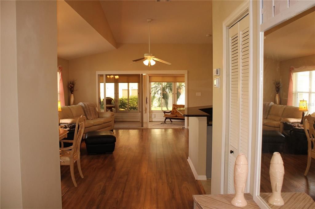 For Rent: $3,695 (2 beds, 2 baths, 1253 Square Feet)