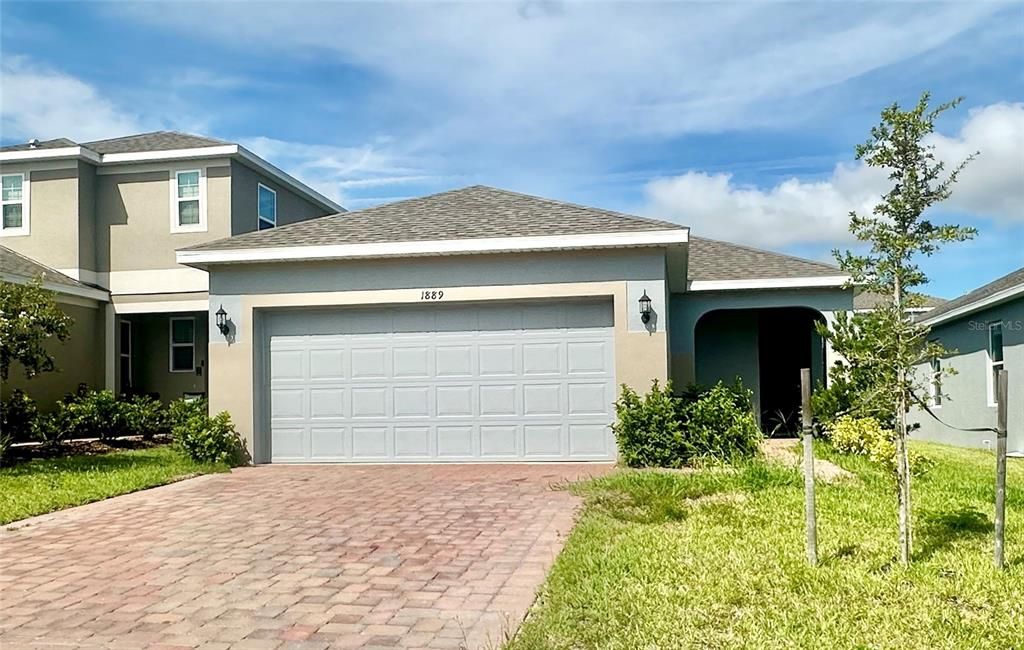 For Rent: $2,299 (4 beds, 2 baths, 1532 Square Feet)