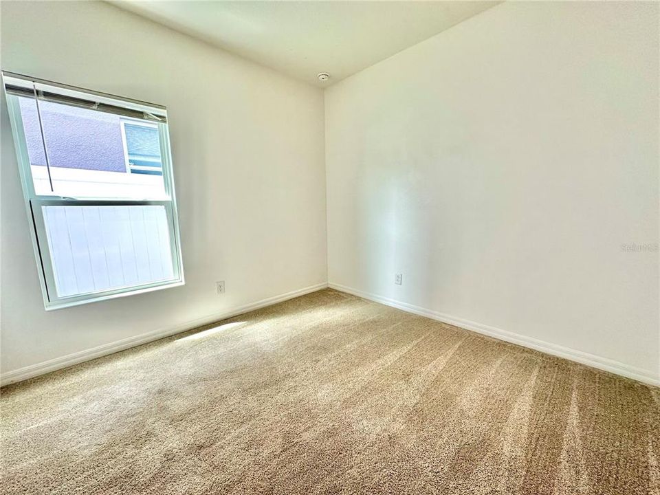 For Rent: $2,299 (4 beds, 2 baths, 1532 Square Feet)