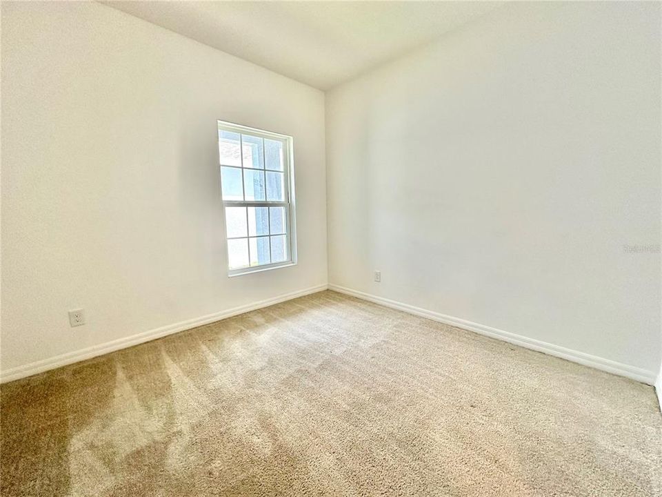 For Rent: $2,299 (4 beds, 2 baths, 1532 Square Feet)