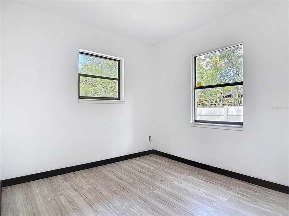 待售: $179,500 (3 贝兹, 2 浴室, 1000 平方英尺)