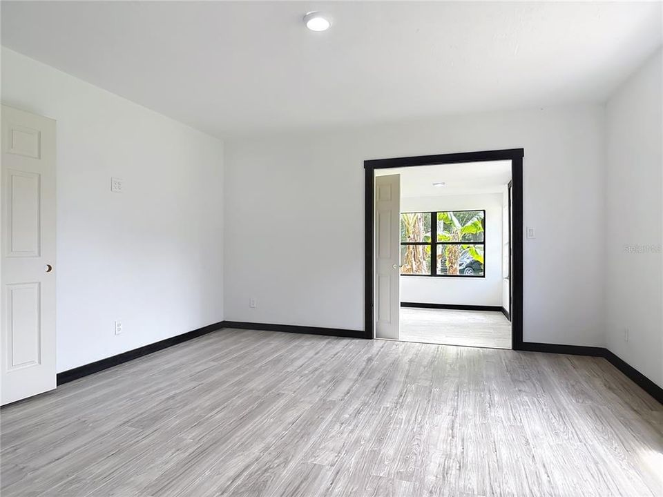 待售: $179,500 (3 贝兹, 2 浴室, 1000 平方英尺)