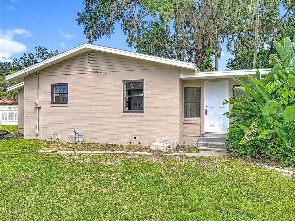 待售: $179,500 (3 贝兹, 2 浴室, 1000 平方英尺)