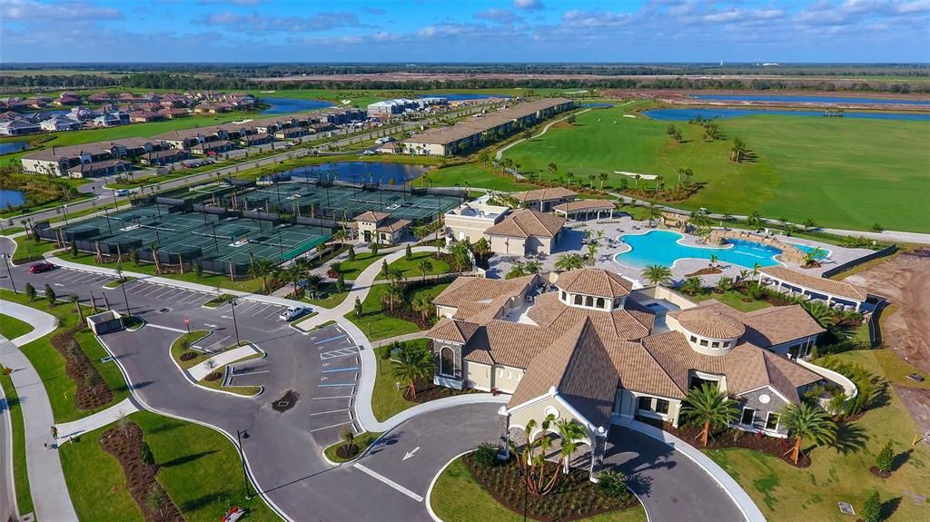 待售: $325,000 (2 贝兹, 2 浴室, 1142 平方英尺)