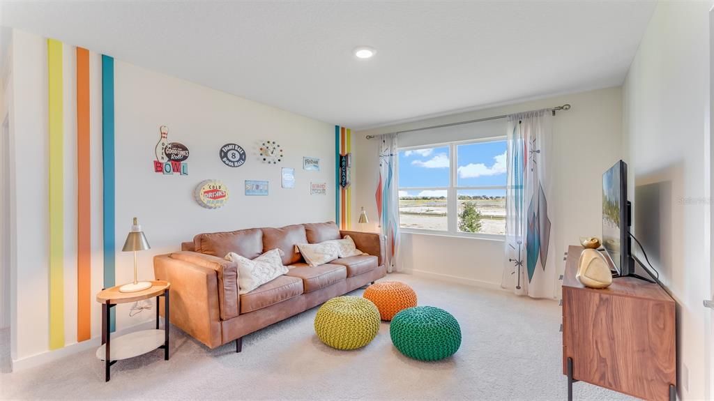 For Sale: $530,000 (5 beds, 3 baths, 2605 Square Feet)