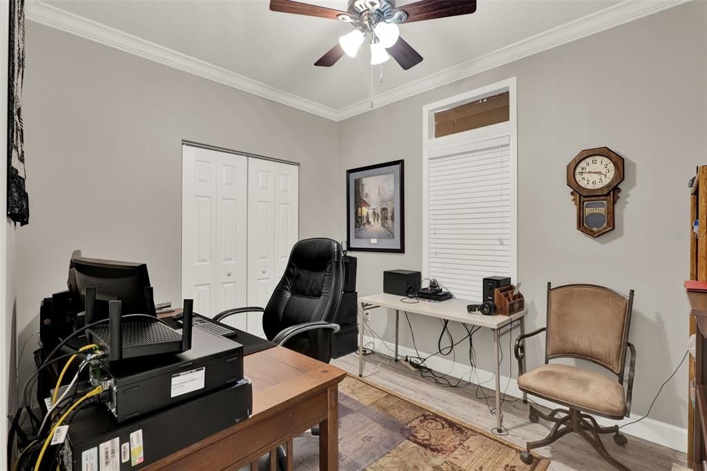 На продажу: $255,000 (3 спален, 2 ванн, 2182 Квадратных фут)