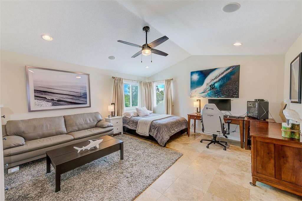 For Sale: $1,150,000 (3 beds, 3 baths, 3065 Square Feet)