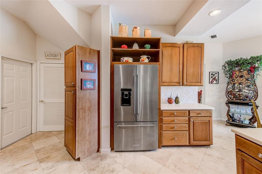 For Sale: $1,150,000 (3 beds, 3 baths, 3065 Square Feet)