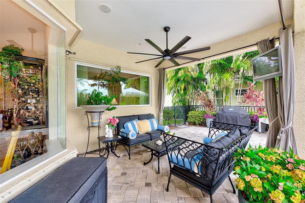 For Sale: $1,150,000 (3 beds, 3 baths, 3065 Square Feet)