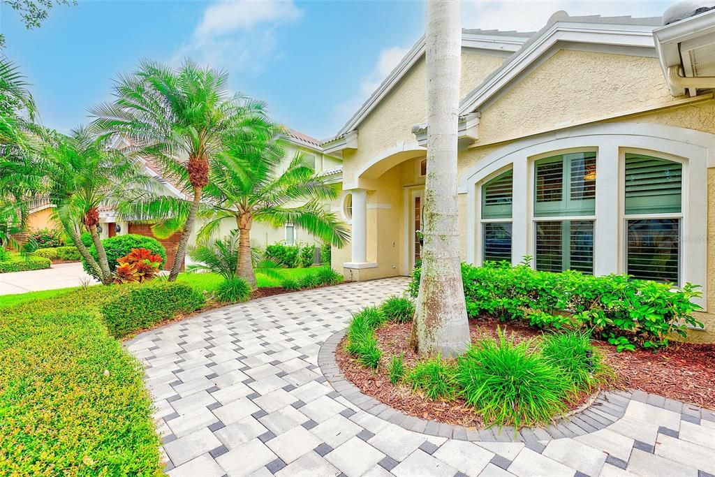 For Sale: $1,150,000 (3 beds, 3 baths, 3065 Square Feet)