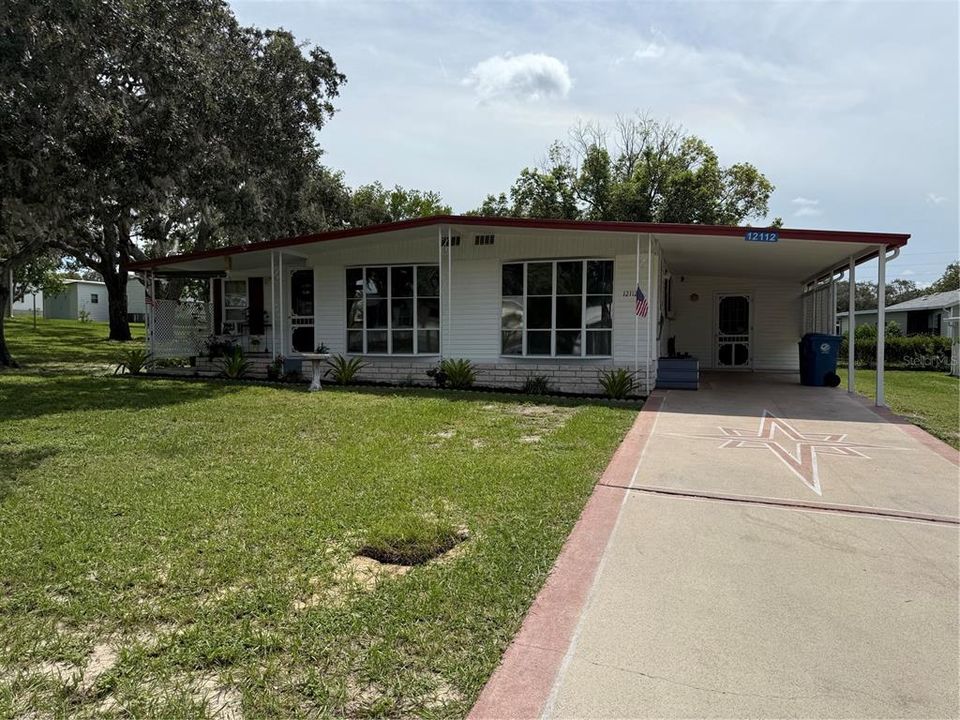 合同活跃: $149,900 (2 贝兹, 2 浴室, 1009 平方英尺)