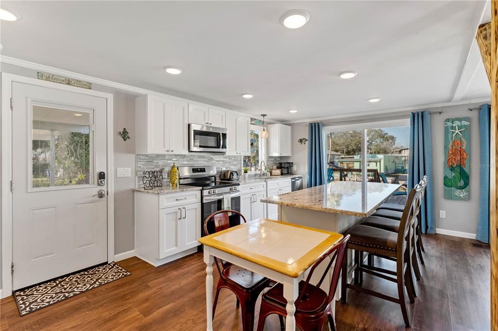 En Venta: $299,900 (3 camas, 1 baños, 943 Pies cuadrados)