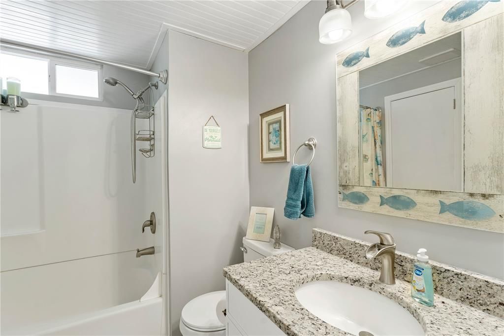 En Venta: $299,900 (3 camas, 1 baños, 943 Pies cuadrados)