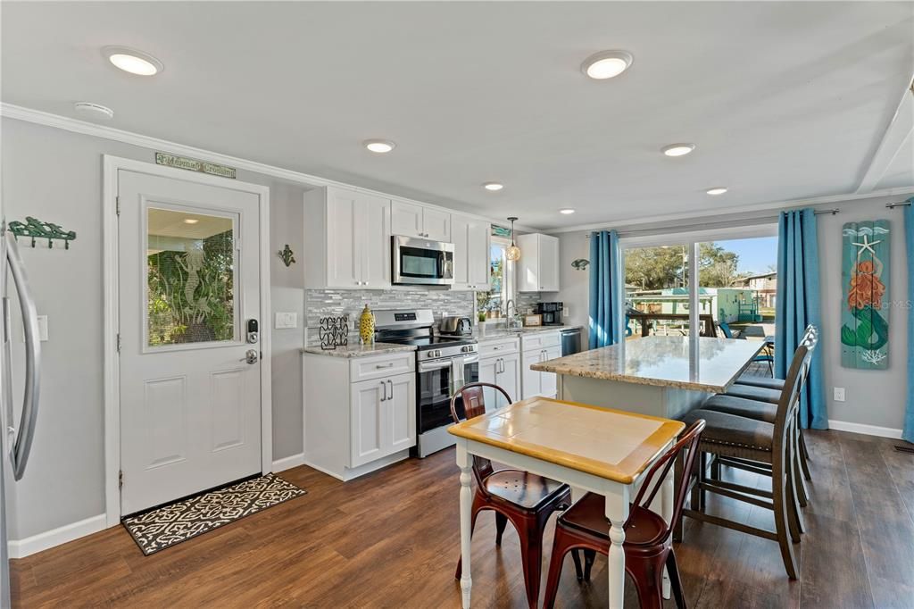 En Venta: $299,900 (3 camas, 1 baños, 943 Pies cuadrados)