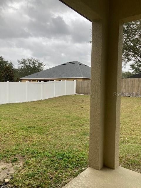 出租: $1,800 (3 贝兹, 2 浴室, 1541 平方英尺)