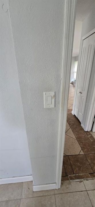 出租: $1,700 (3 贝兹, 1 浴室, 1240 平方英尺)