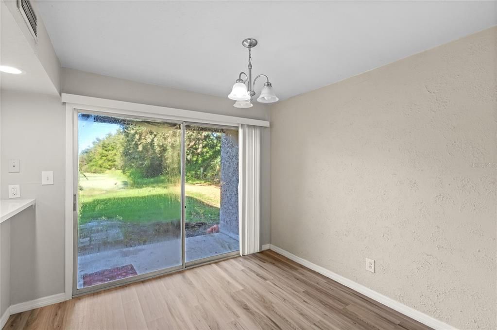 Active With Contract: $100,000 (2 beds, 1 baths, 1164 Square Feet)