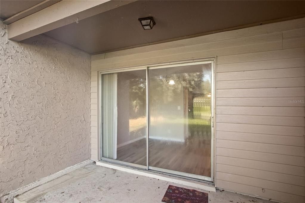 Active With Contract: $100,000 (2 beds, 1 baths, 1164 Square Feet)
