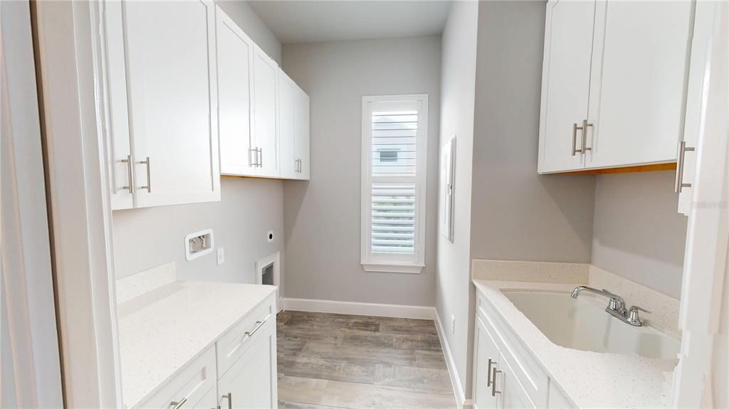 待售: $899,900 (4 贝兹, 3 浴室, 2770 平方英尺)