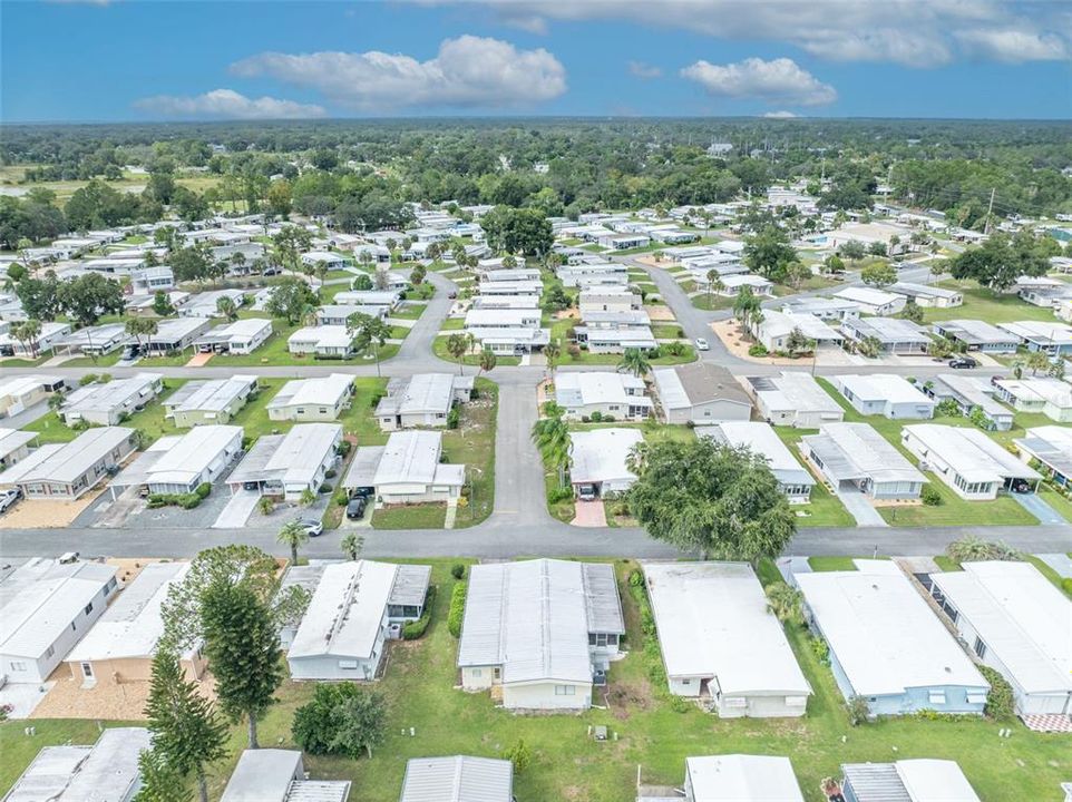 合同活跃: $129,900 (2 贝兹, 2 浴室, 1368 平方英尺)