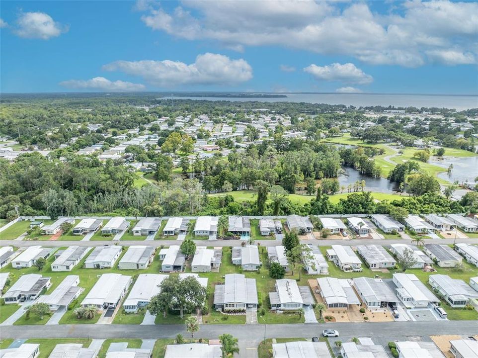 合同活跃: $129,900 (2 贝兹, 2 浴室, 1368 平方英尺)