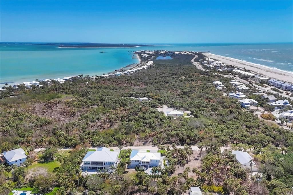 出租: $6,000 (3 贝兹, 4 浴室, 2396 平方英尺)