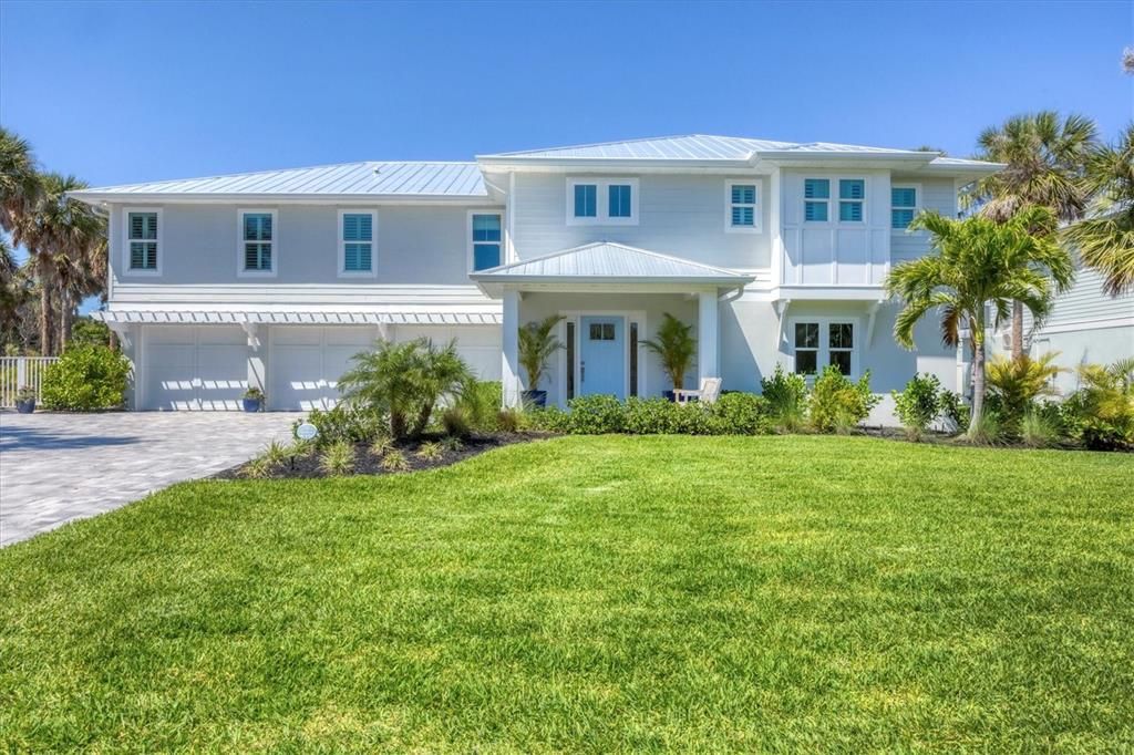 出租: $6,000 (3 贝兹, 4 浴室, 2396 平方英尺)