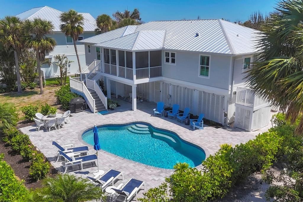 出租: $6,000 (3 贝兹, 4 浴室, 2396 平方英尺)