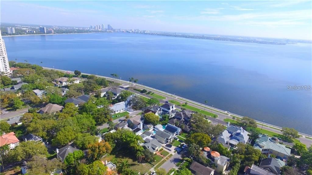 出租: $7,200 (3 贝兹, 2 浴室, 2341 平方英尺)