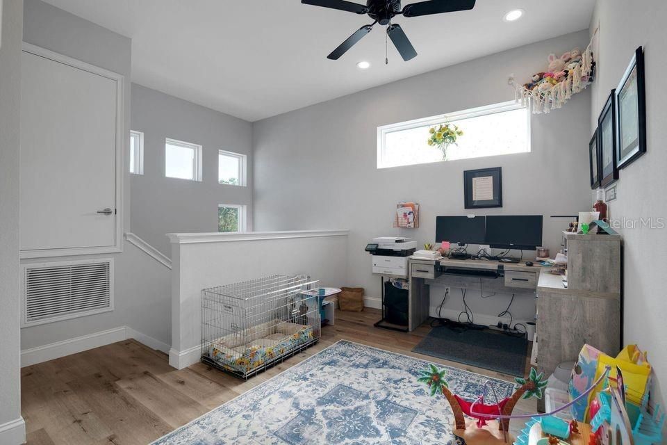 For Sale: $459,000 (4 beds, 3 baths, 2123 Square Feet)