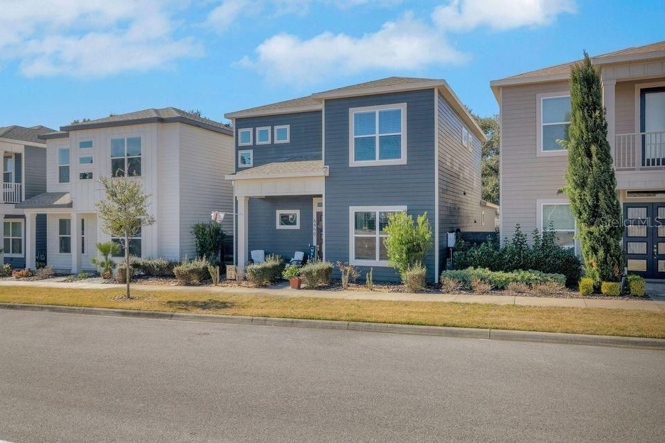 For Sale: $459,000 (4 beds, 3 baths, 2123 Square Feet)