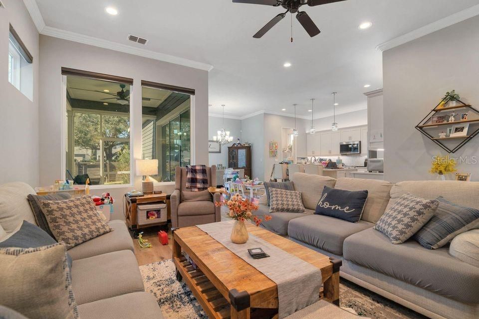 For Sale: $459,000 (4 beds, 3 baths, 2123 Square Feet)