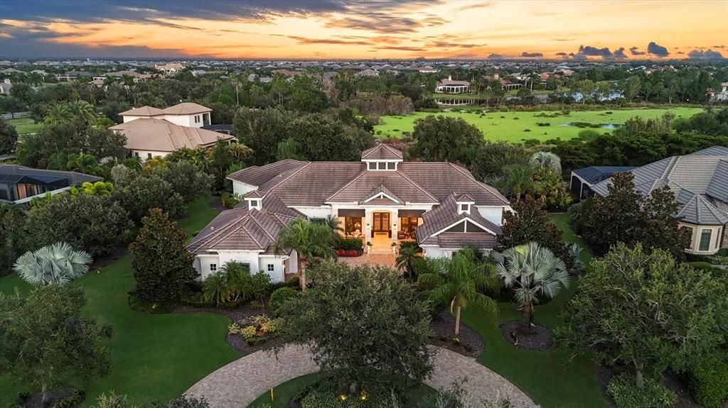 待售: $3,400,000 (3 贝兹, 3 浴室, 4484 平方英尺)