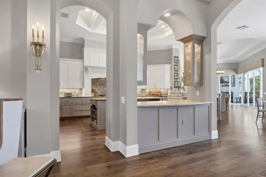 待售: $3,400,000 (3 贝兹, 3 浴室, 4484 平方英尺)