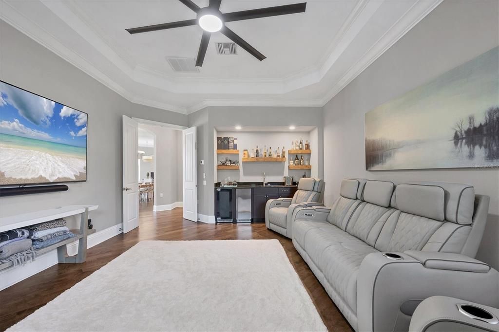 待售: $3,400,000 (3 贝兹, 3 浴室, 4484 平方英尺)