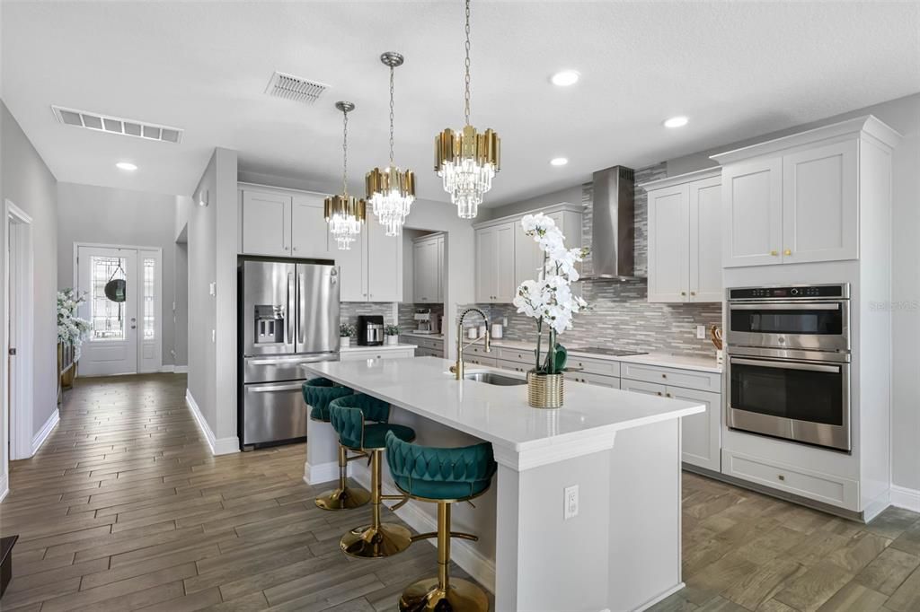 For Sale: $625,000 (5 beds, 4 baths, 3761 Square Feet)