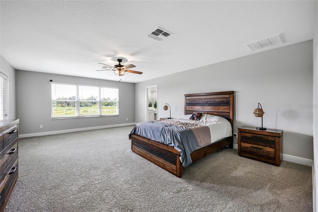 For Sale: $625,000 (5 beds, 4 baths, 3761 Square Feet)